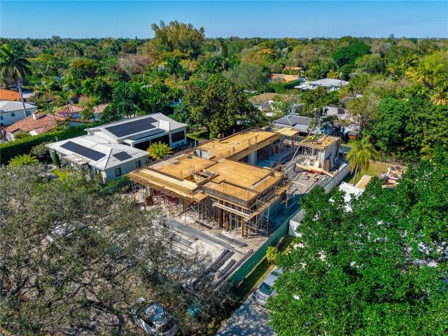 Home for sale at 739 NE 111th St - photo 7484032