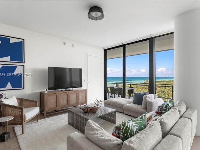 Apartment for rent  Unit #604 - photo 7506087