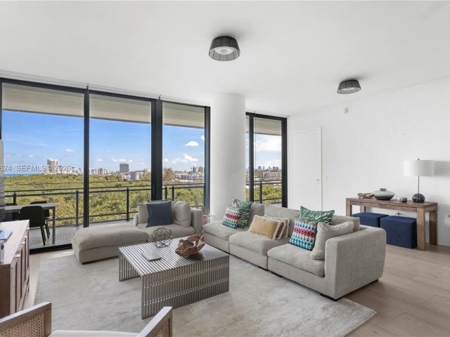 Apartment for rent  Unit #604 - photo 7506088