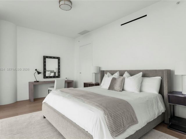 Apartment for rent  Unit #604 - photo 7506099