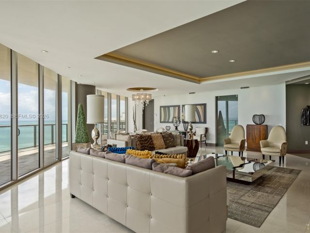 Apartment for rent  Unit #2100 - photo 7507789