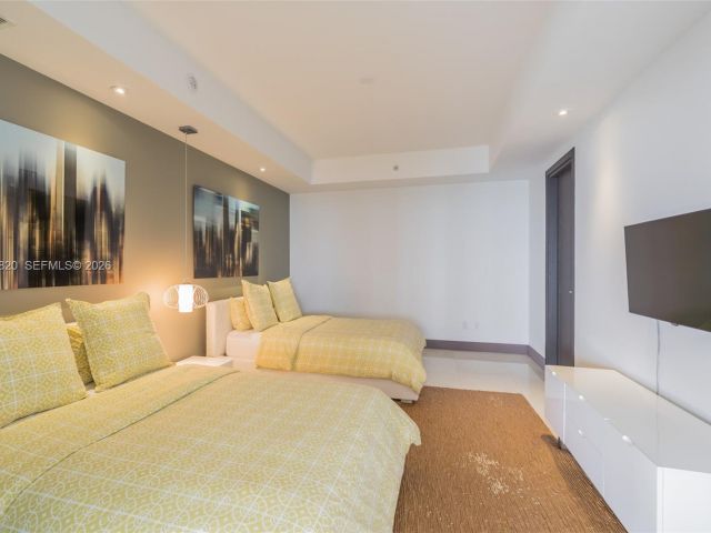 Apartment for rent  Unit #2100 - photo 7507803