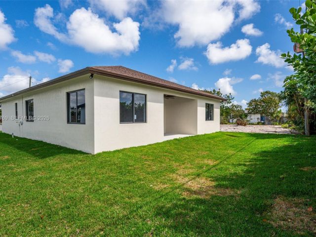 Home for sale at 3040 NW 24th St - photo 7482492