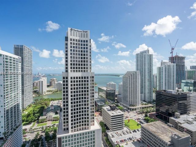 Apartment for sale  Unit #2807 - photo 7509288