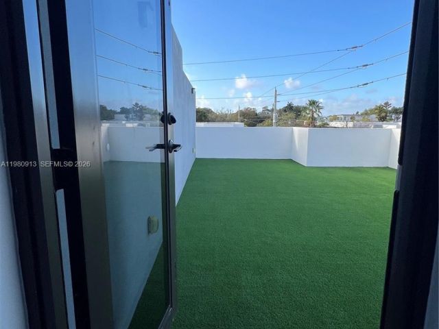 Home for sale at 1533 SW 22 terrace - photo 7463617