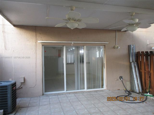 3-bedroom home for rent in Miami - 13910 SW 175th Ter 13010 - MondialRealty