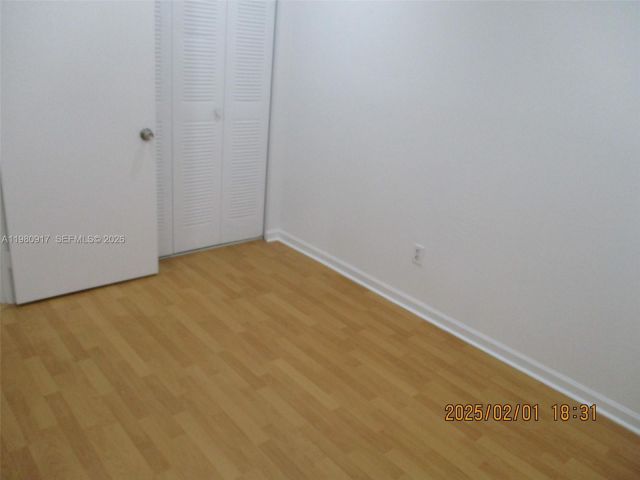 3-bedroom home for rent in Miami - 13910 SW 175th Ter 13010 - MondialRealty