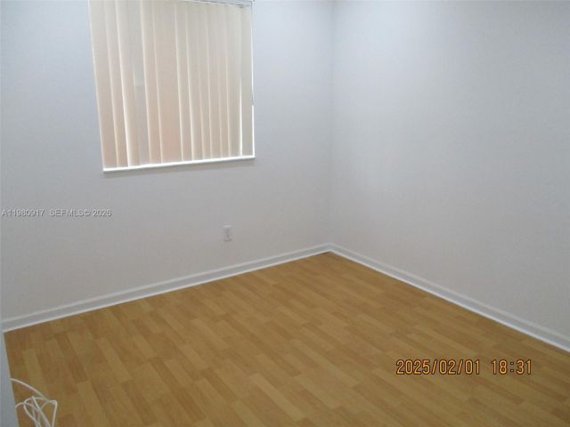 3-bedroom home for rent in Miami - 13910 SW 175th Ter 13010 - MondialRealty