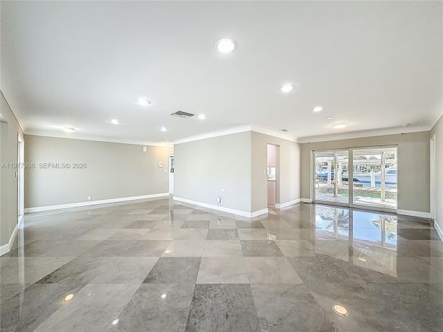 Home for rent at 2770 NE 8th Ct - photo 7531111