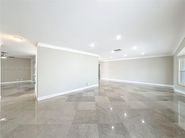 Home for rent at 2770 NE 8th Ct - photo 7531115