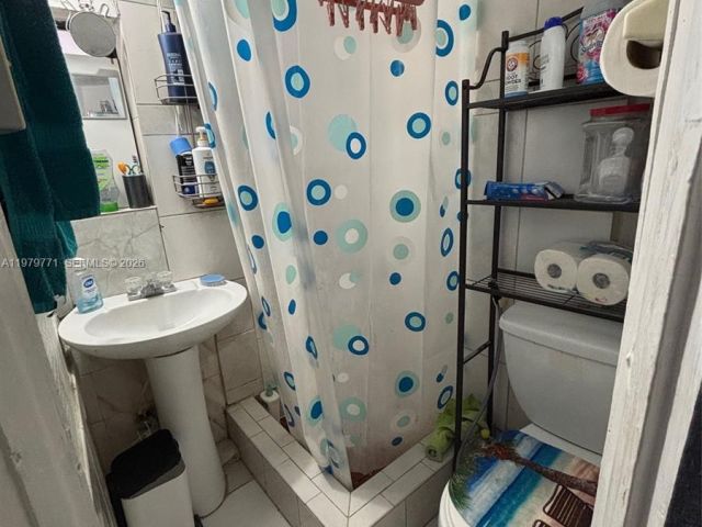 Home for sale at 3533 NW 2nd Ter - photo 7532681