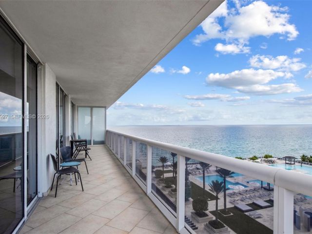 Apartment for rent  Unit #1406 - photo 7499482