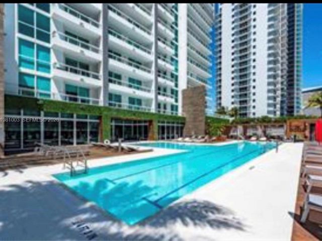 Apartment for rent  Unit #4106 - photo 7453638