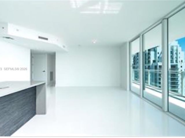 Apartment for rent  Unit #4106 - photo 7453644