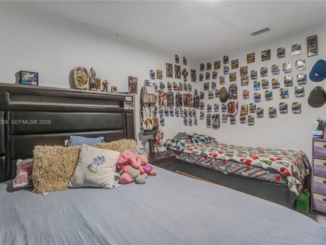 Home for sale at 1570 NE 9th St - photo 7459583