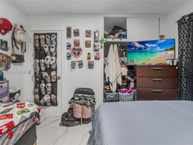 Home for sale at 1570 NE 9th St - photo 7459584