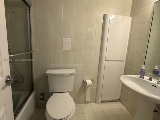 Apartment for sale  Unit #310 - photo 7502350