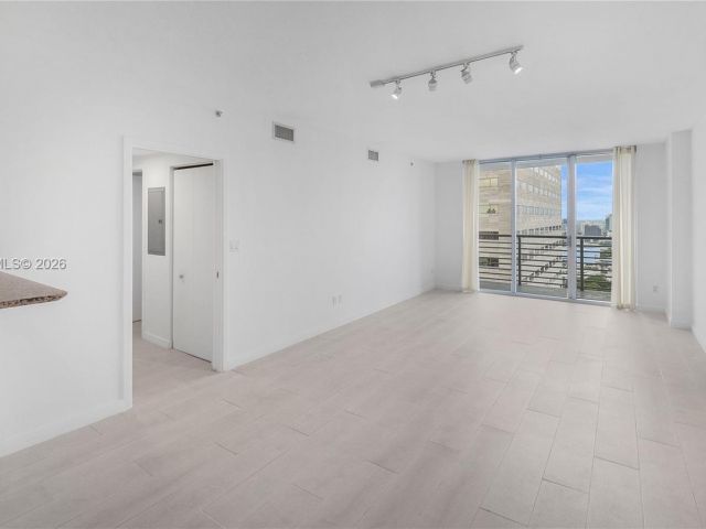 Apartment for rent  Unit #4314 - photo 7487195