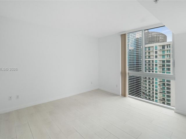 Apartment for rent  Unit #4314 - photo 7487201