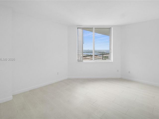 Apartment for rent  Unit #4314 - photo 7487202