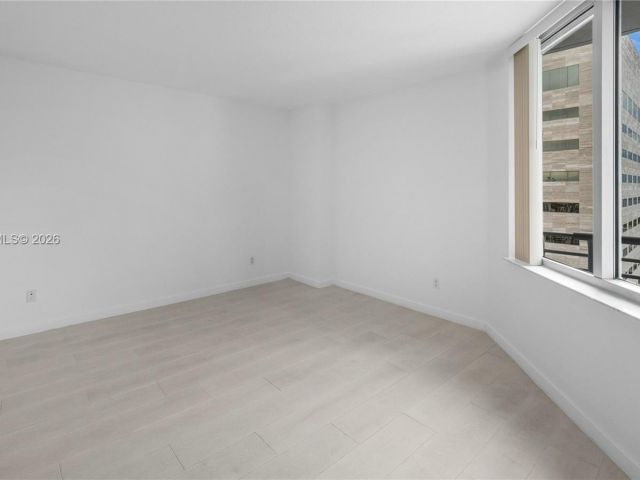 Apartment for rent  Unit #4314 - photo 7487203