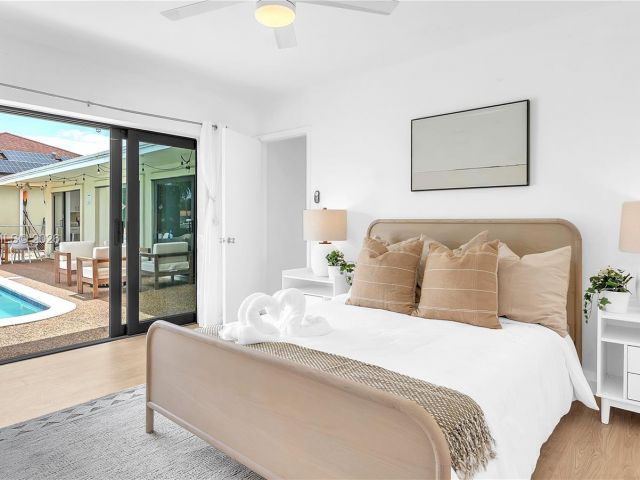 Home for rent at 151 SE 9th Ct - photo 7478119