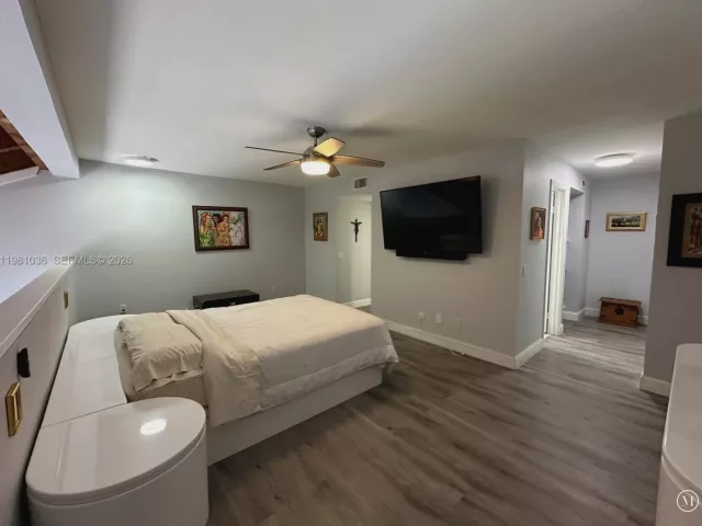 3-bedroom home for sale in Pembroke Pines - 11228 NW 14th Ct - MondialRealty