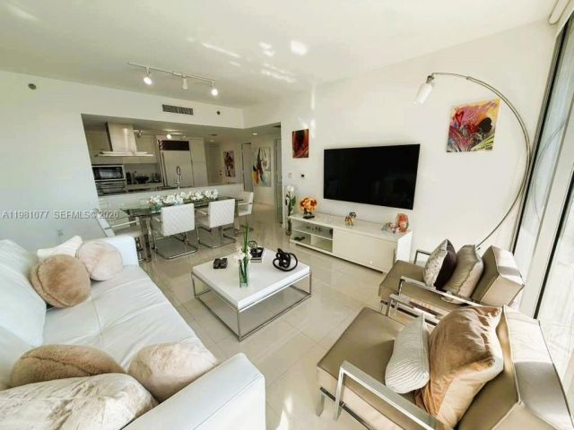 Apartment for rent  Unit #511 - photo 7510931