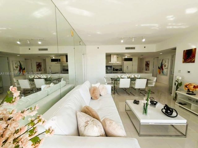 Apartment for rent  Unit #511 - photo 7510932