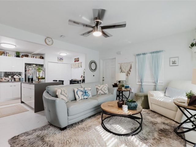 Home for sale at 2621 SW 12th Ter - photo 7482289