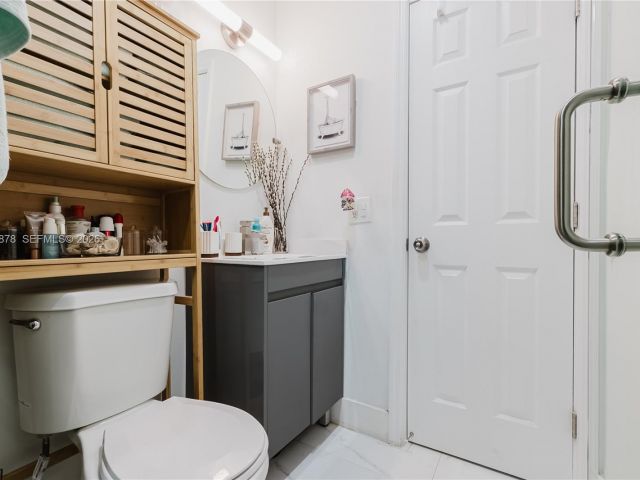 Home for sale at 2621 SW 12th Ter - photo 7482295