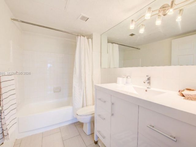 Apartment for rent  Unit #528S - photo 7508053