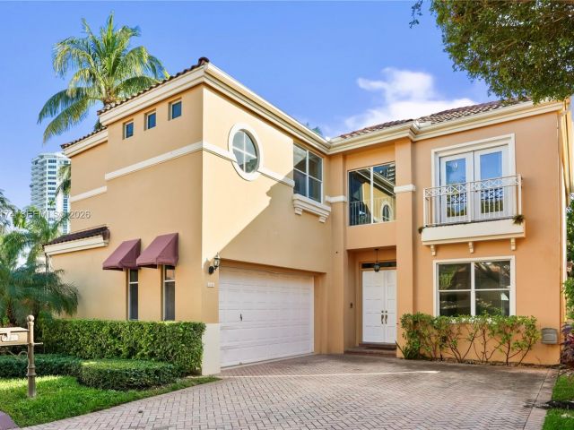 Home for sale at 3728 NE 208th Ter - photo 7476395