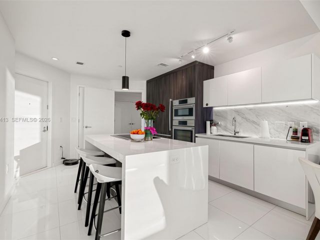 Apartment for rent  Unit #4506 - photo 7488025