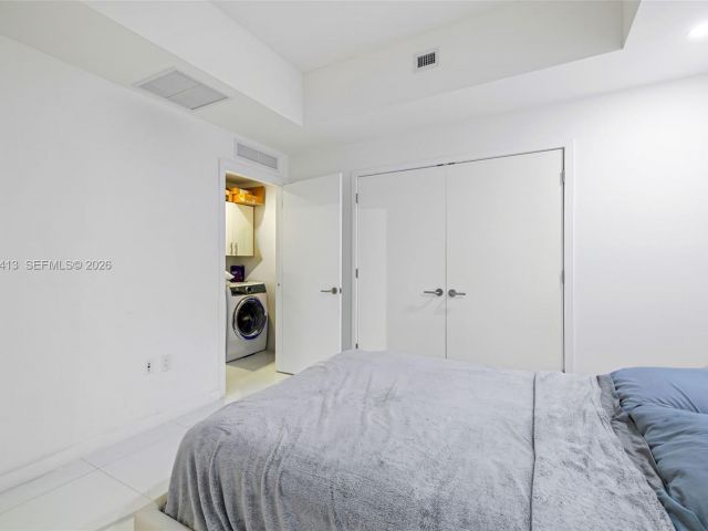 Apartment for rent  Unit #4506 - photo 7488033