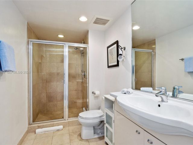 Apartment for rent  Unit #4409 - photo 7499460