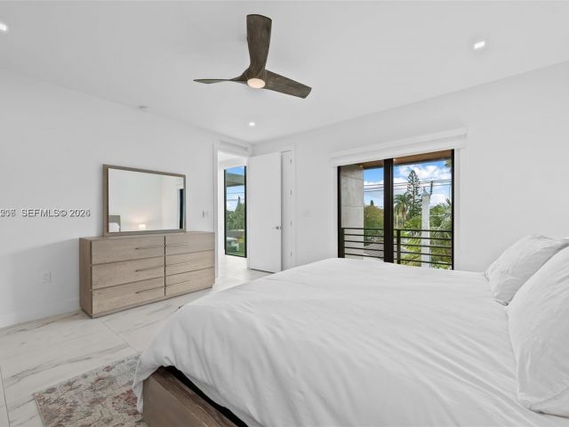 Home for rent at 1056 N Victoria Park Rd - photo 7482010