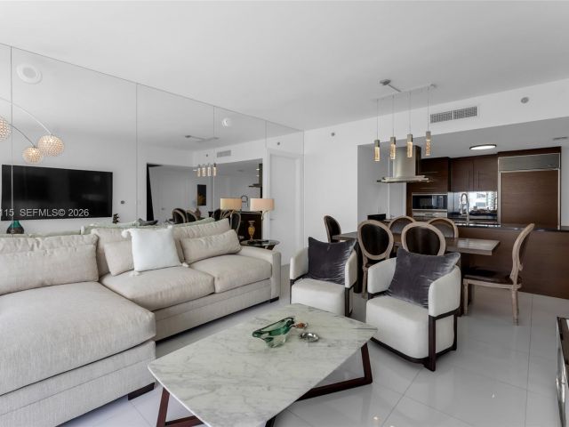 Apartment for rent  Unit #3511 - photo 7510952