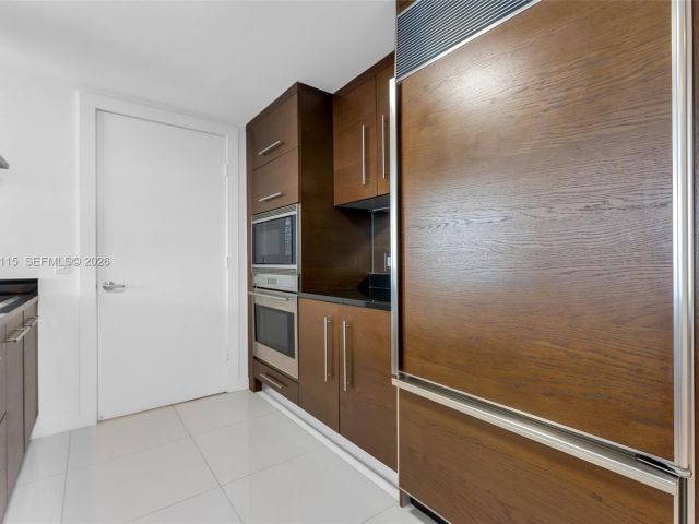 Apartment for rent  Unit #3511 - photo 7510956