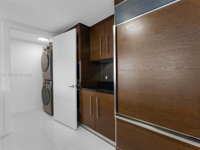 Apartment for rent  Unit #3511 - photo 7510958