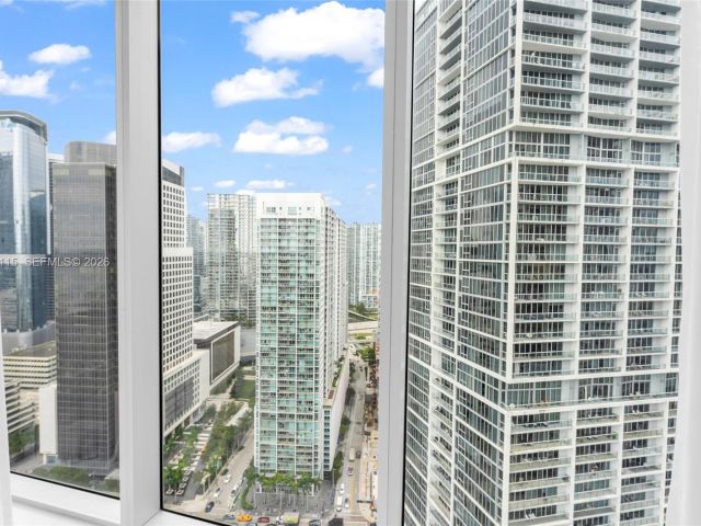 Apartment for rent  Unit #3511 - photo 7510962