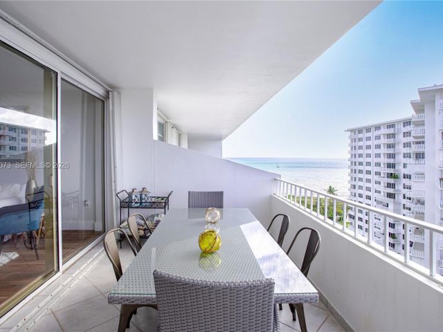 Apartment for rent  Unit #1207 - photo 7491159