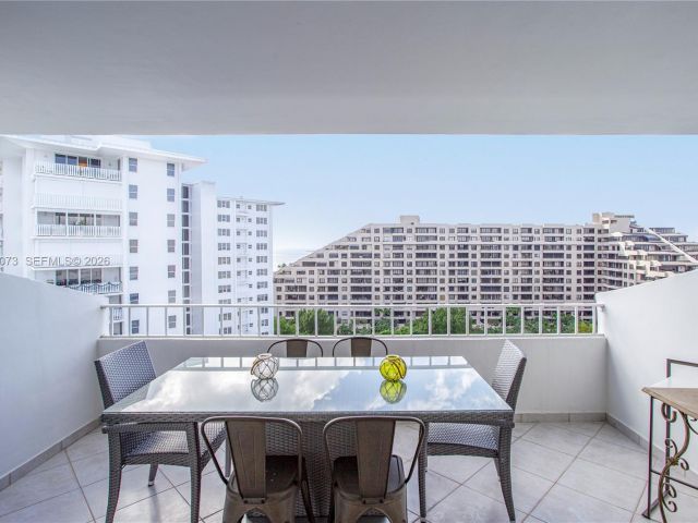 Apartment for rent  Unit #1207 - photo 7491160