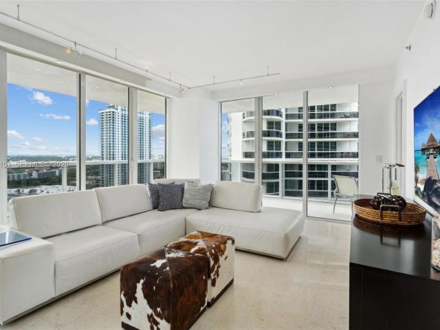 Apartment for rent  Unit #3008 - photo 7499408