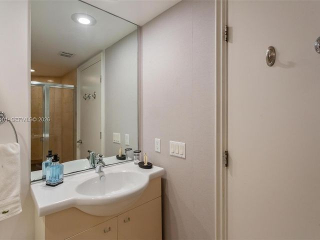 Apartment for rent  Unit #3008 - photo 7499420