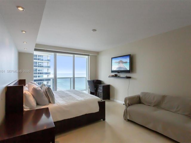 Apartment for rent  Unit #3008 - photo 7499422