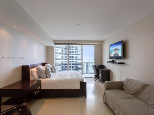 Apartment for rent  Unit #3008 - photo 7499423