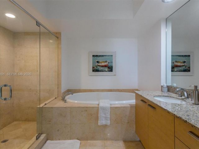 Apartment for rent  Unit #3008 - photo 7499427