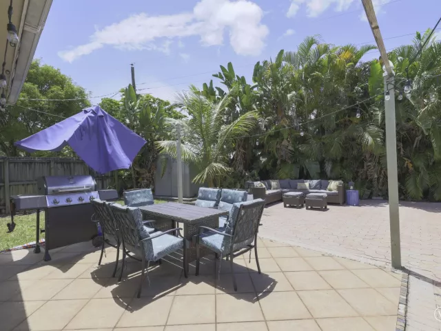 3-bedroom home for rent in Pompano Beach - 342 SW 14th Street - MondialRealty