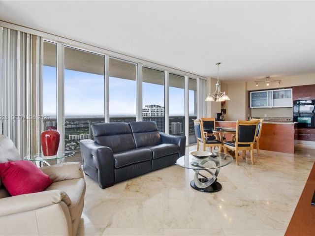 Apartment for rent  Unit #4606 - photo 7499429